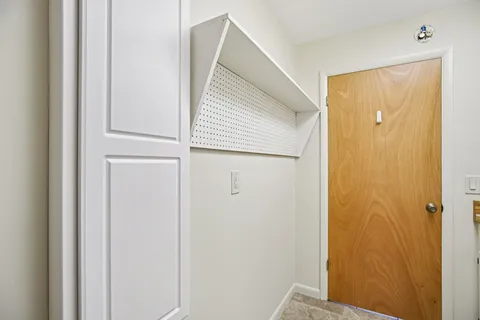 $899,900 | 73 Concord Park West, Nashville, TN 37205