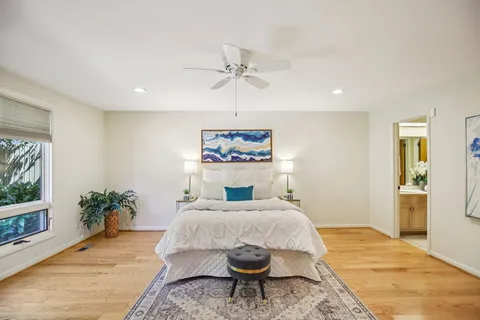 $899,900 | 73 Concord Park West, Nashville, TN 37205