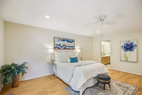 $899,900 | 73 Concord Park West, Nashville, TN 37205