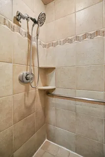 $899,900 | 73 Concord Park West, Nashville, TN 37205