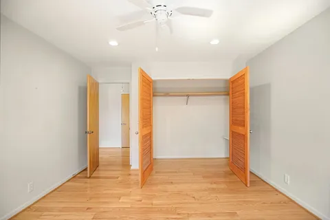 $899,900 | 73 Concord Park West, Nashville, TN 37205