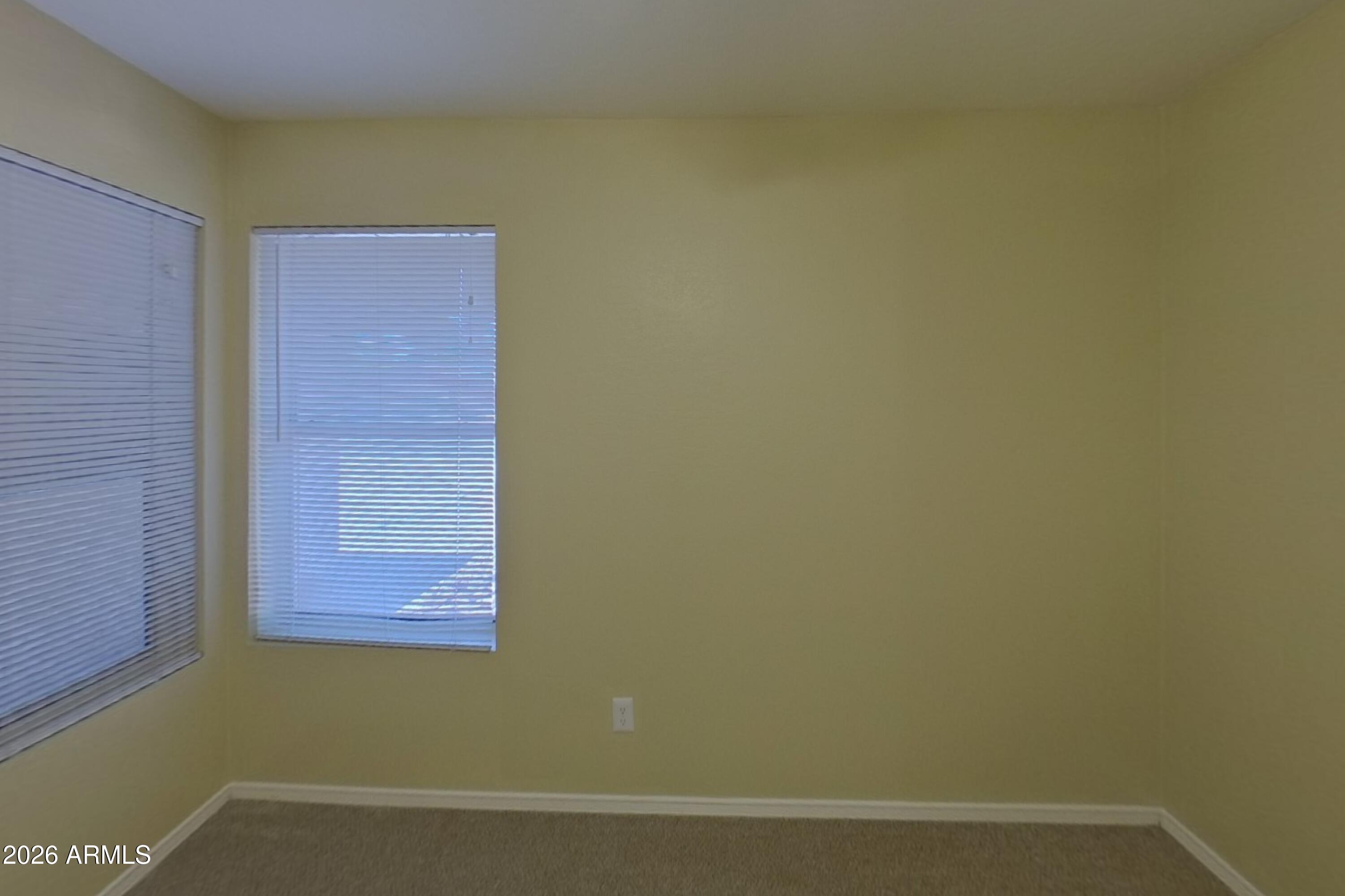 2403 South Evergreen Road Tempe, AZ 85282 - Photo 10 of 16