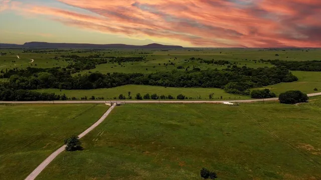 $1,200,000 | 373 FM 373 South, Muenster, TX 76252