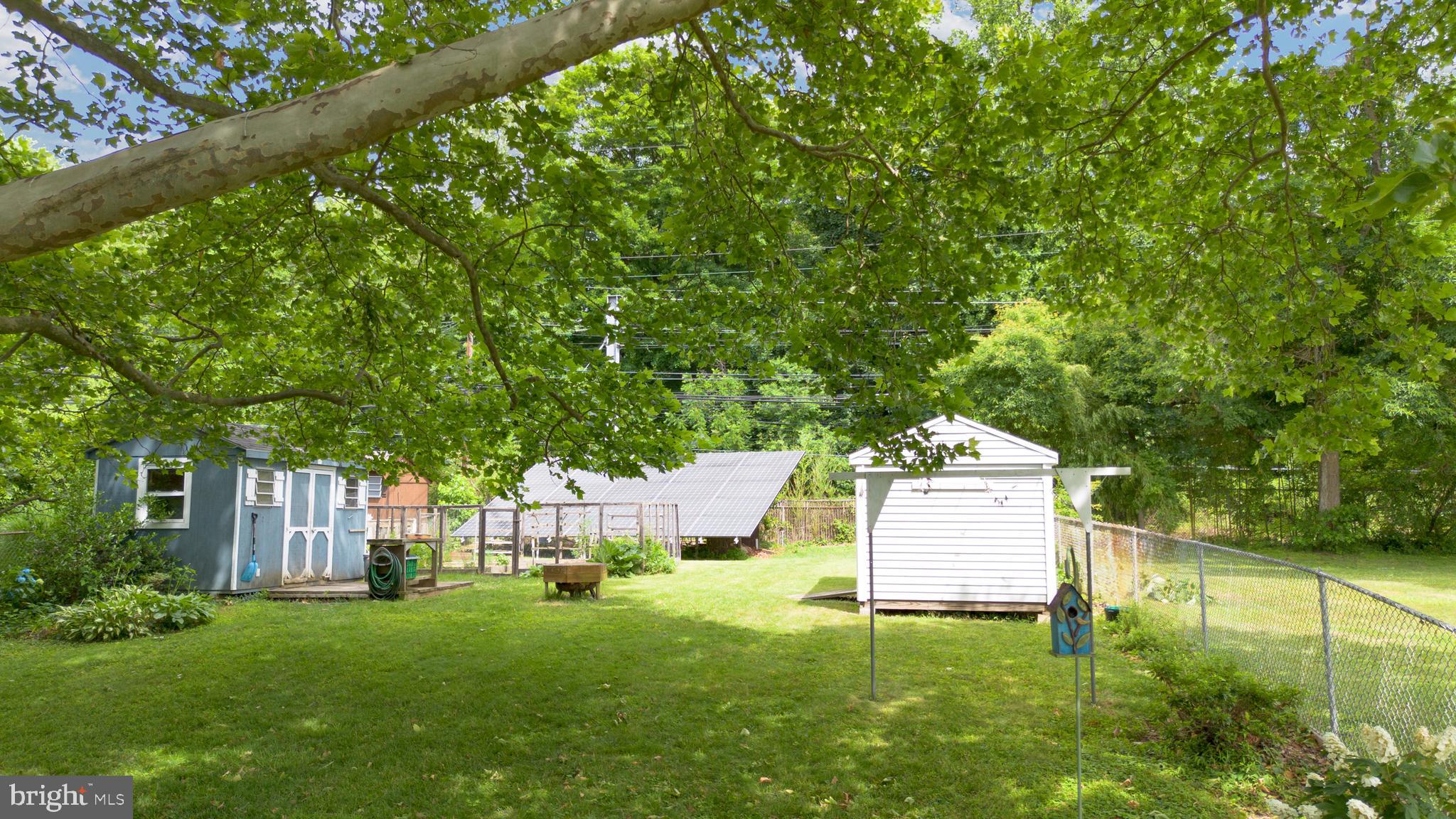 2407 Secane Road Secane, PA 19018 - Photo 5 of 47 Back Yard