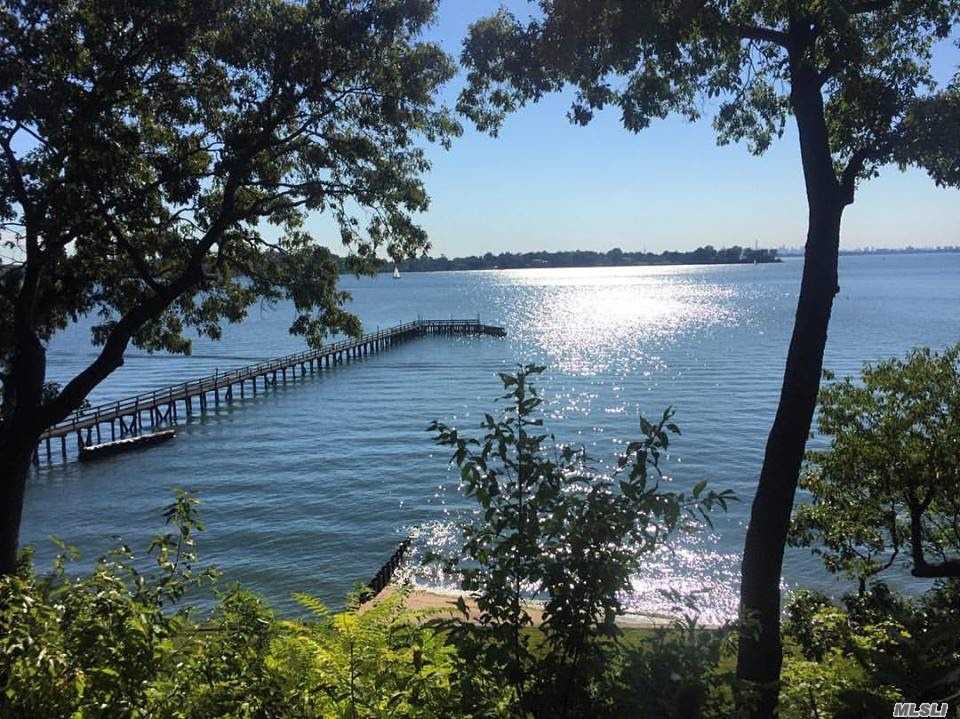 24 Hicks Lane Sands Point, NY 11050 - Photo 1 of 1