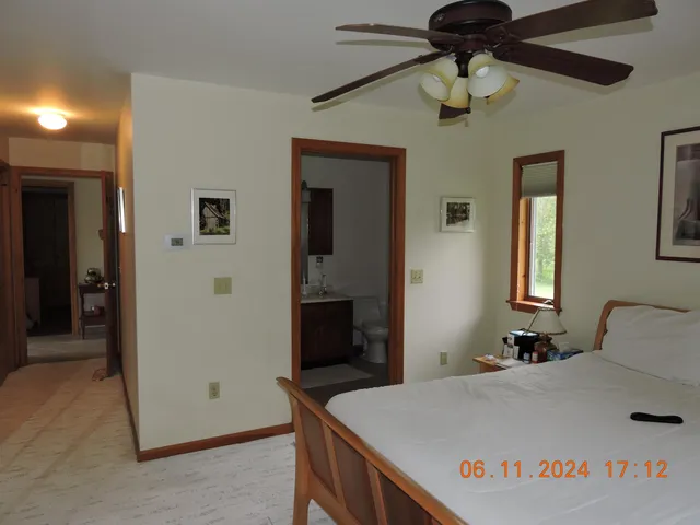 $514,000 | 124 Lakefront Lane, Barton, VT 05822