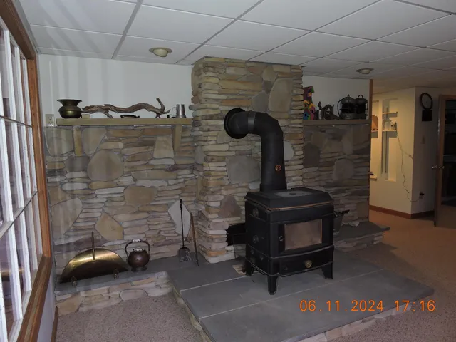 $514,000 | 124 Lakefront Lane, Barton, VT 05822