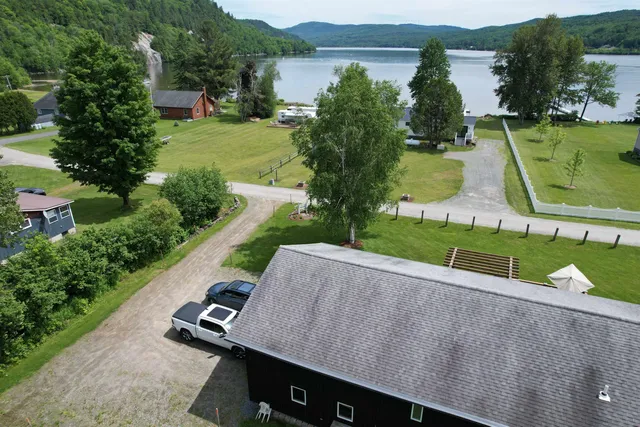 $514,000 | 124 Lakefront Lane, Barton, VT 05822