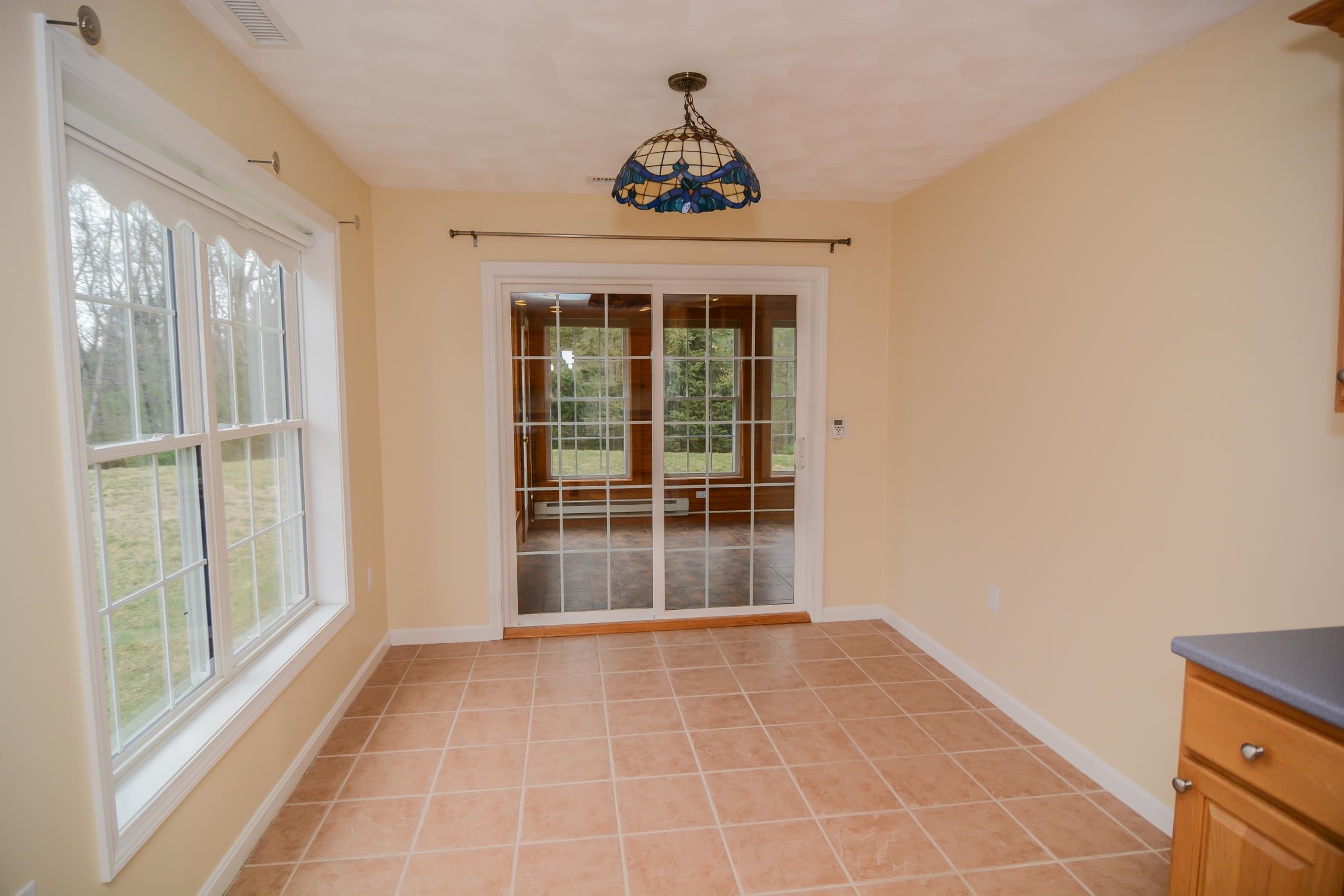 36 Hadleigh Road Windham, NH 03087 - Photo 10 of 20