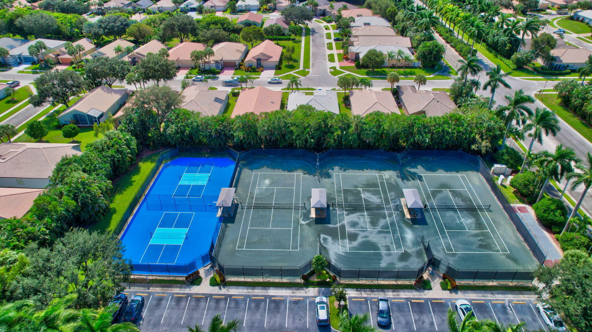 5916 Seashell Terrace Boynton Beach, FL 33437 - Photo 78 of 80 an aerial view of residential houses with outdoor space and swimming pool