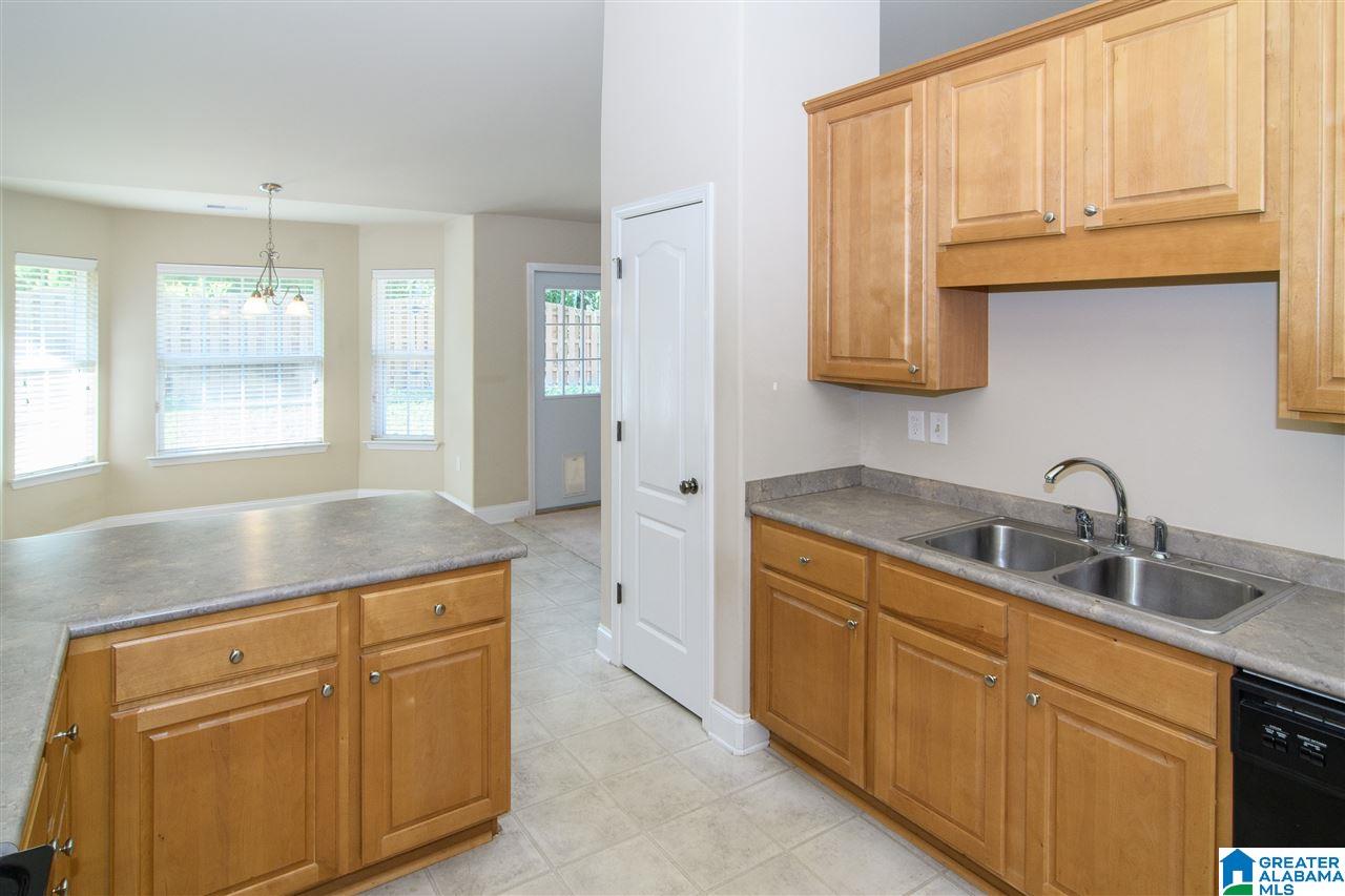 236 Cedar Meadow Alabaster, AL 35114 - Photo 13 of 37