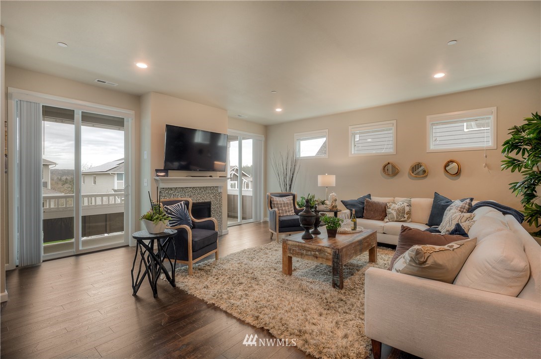 23731 43rd Drive Southeast, Unit 237 Bothell, WA 98021 - Photo 2 of 25