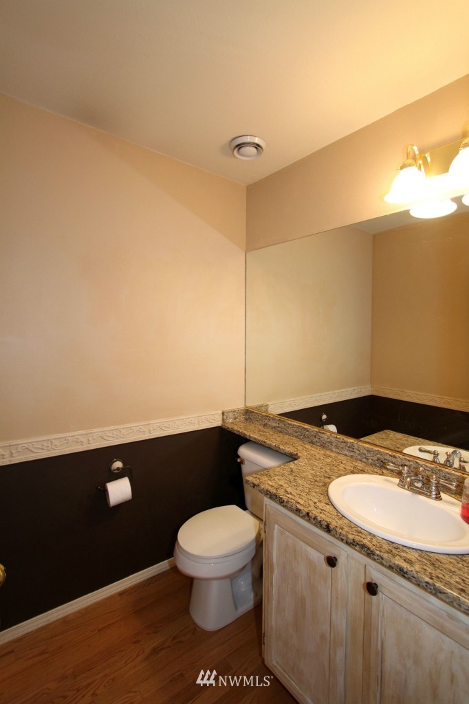 8539 Northeast 176th Street Bothell, WA 98011 - Photo 18 of 23 Gallery Image 18