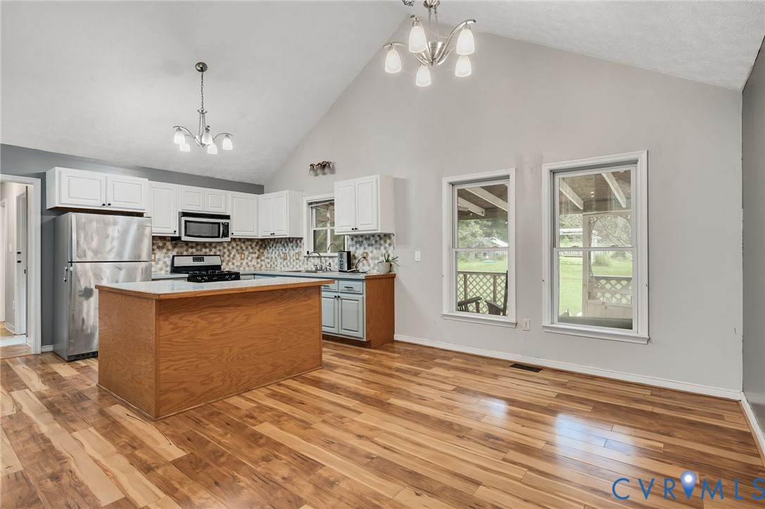 10785 Baltimore Road Ford, VA 23850 - Photo 15 of 49