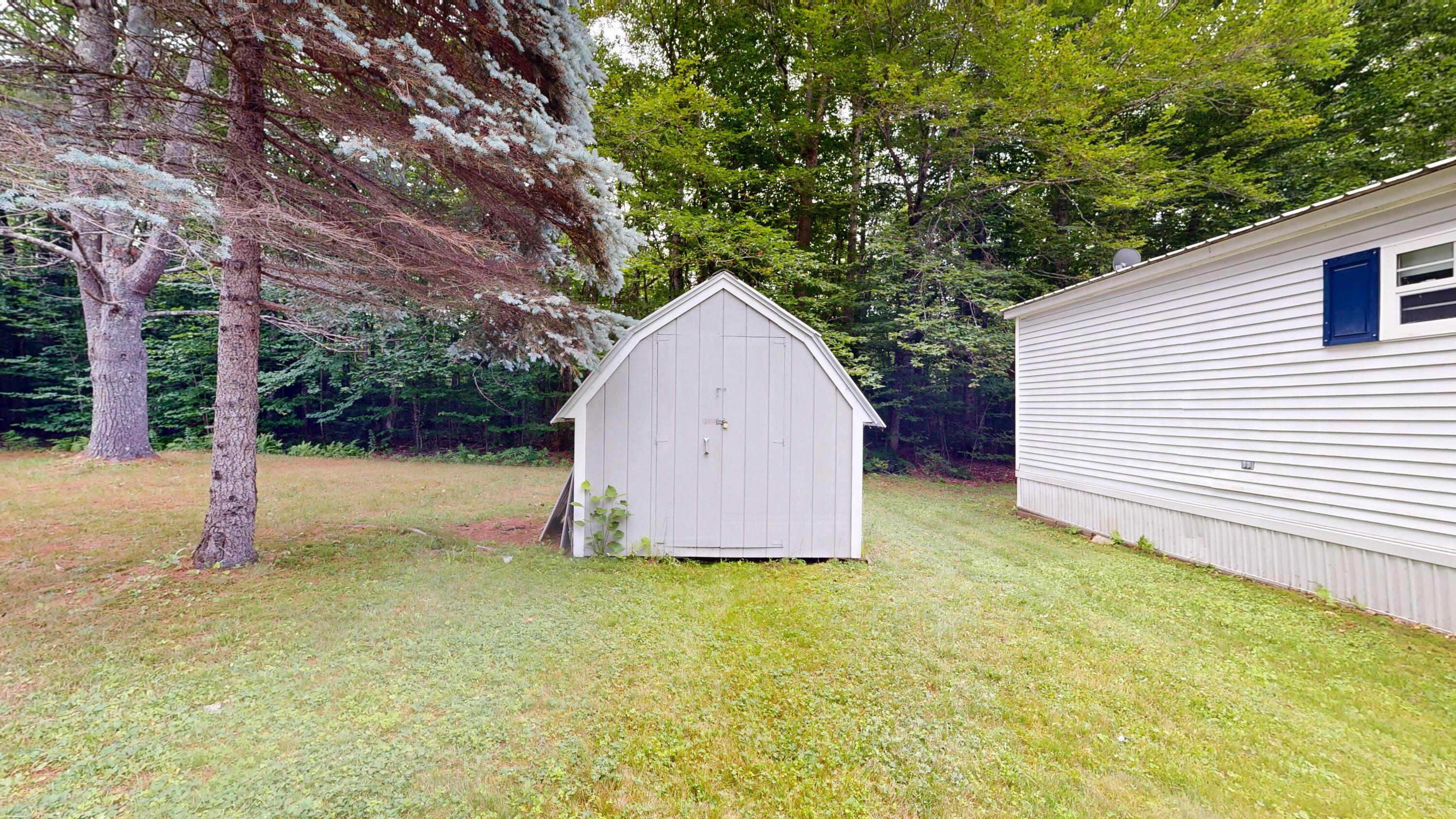 33 Butman Boulevard Readfield, ME 04355 - Photo 25 of 29 Side