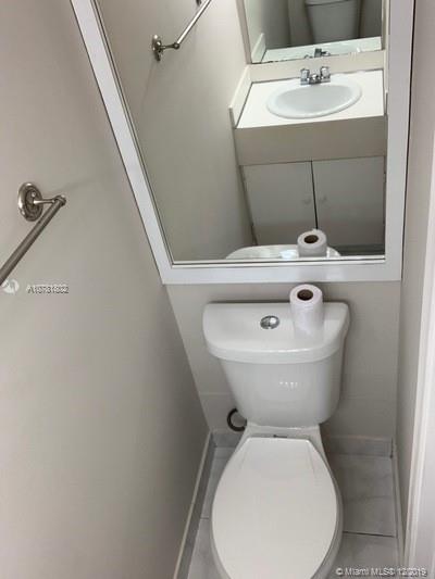 2418 West 52nd Terrace, Unit 26 Hialeah, FL 33016 - Photo 11 of 33