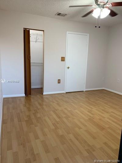 2418 West 52nd Terrace, Unit 26 Hialeah, FL 33016 - Photo 22 of 33