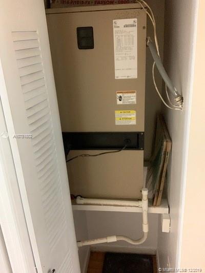 2418 West 52nd Terrace, Unit 26 Hialeah, FL 33016 - Photo 30 of 33