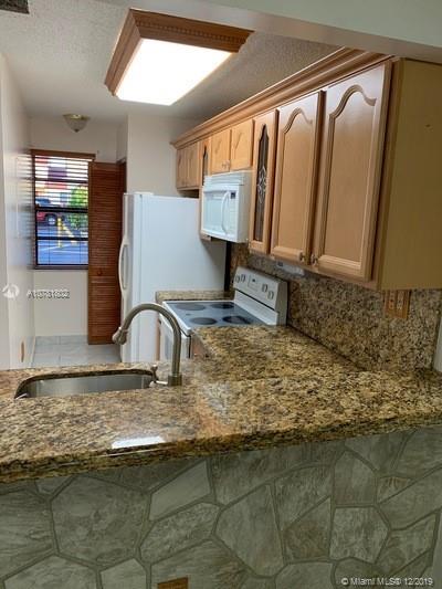 2418 West 52nd Terrace, Unit 26 Hialeah, FL 33016 - Photo 5 of 33