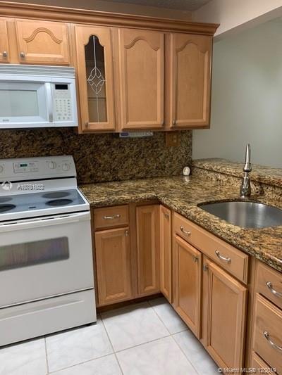 2418 West 52nd Terrace, Unit 26 Hialeah, FL 33016 - Photo 7 of 33