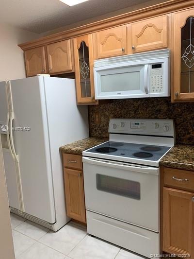2418 West 52nd Terrace, Unit 26 Hialeah, FL 33016 - Photo 8 of 33
