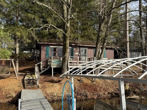 $199,990 | 1085 County Rd F, Unit 11, Edgewater, WI 54817