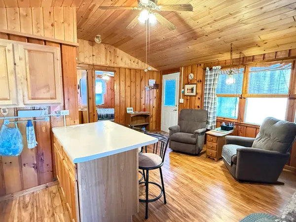 $199,990 | 1085 County Rd F, Unit 11, Edgewater, WI 54817