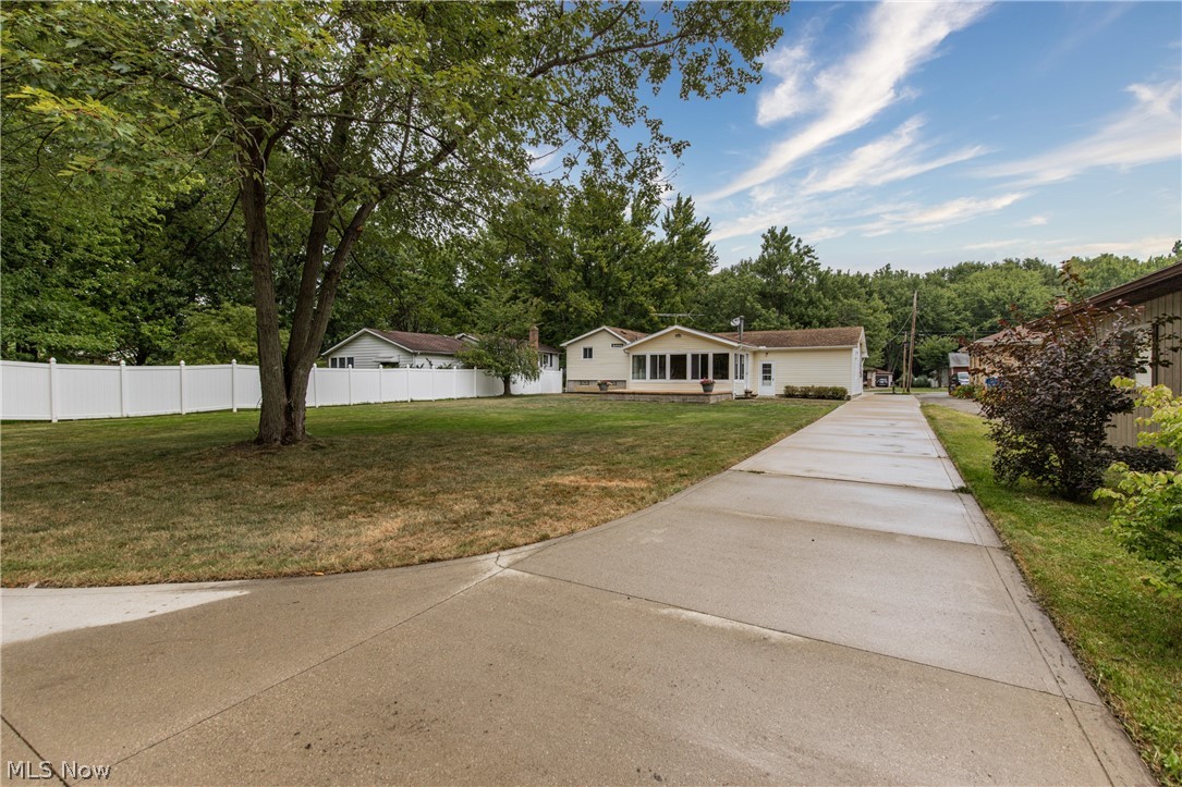 36415 Aurensen Road North Ridgeville, OH 44039 - Photo 26 of 32 Gallery Image 26