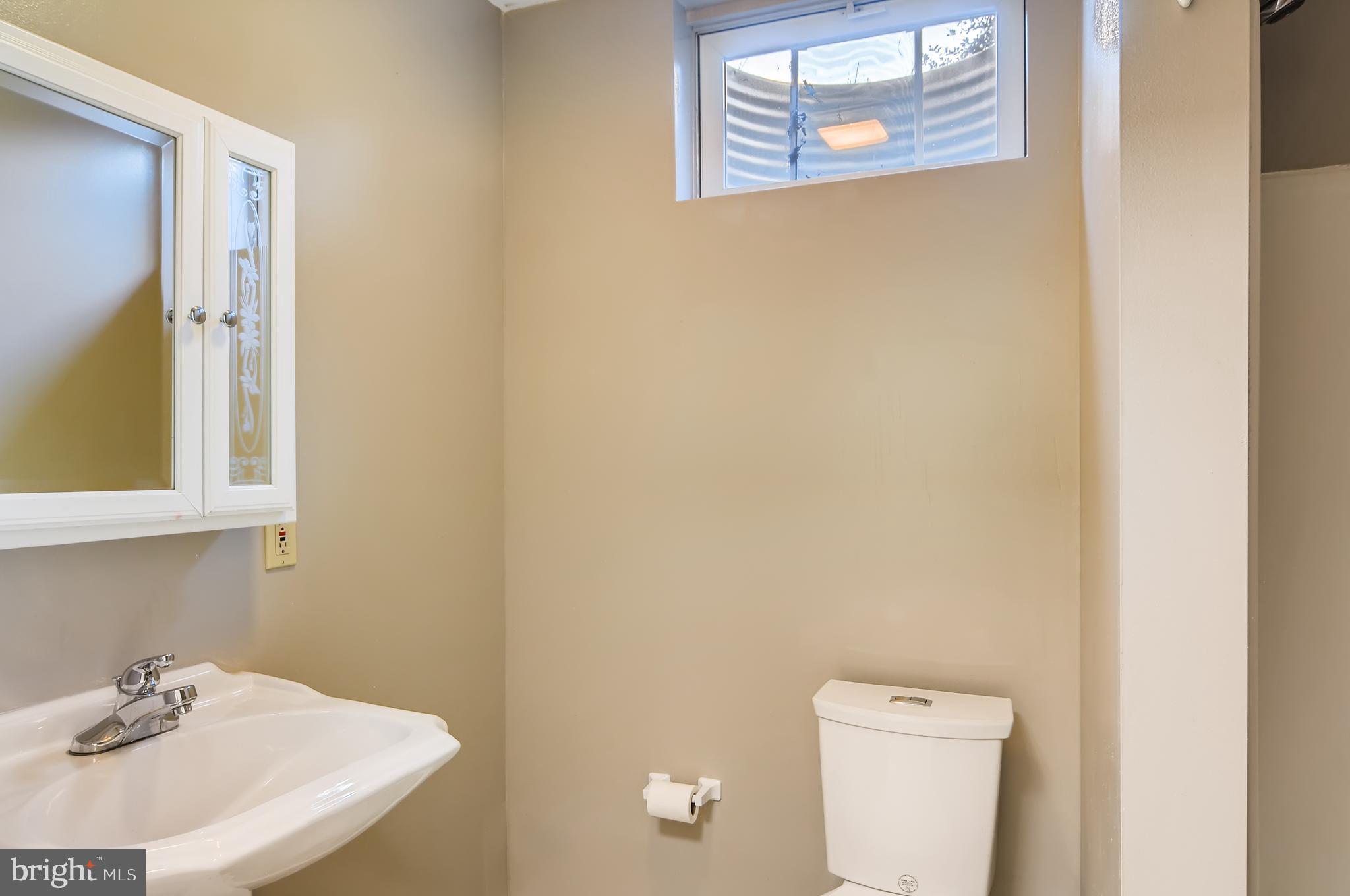 2400 Cross Section Road Westminster, MD 21158 - Photo 29 of 63 Gallery Image 29
