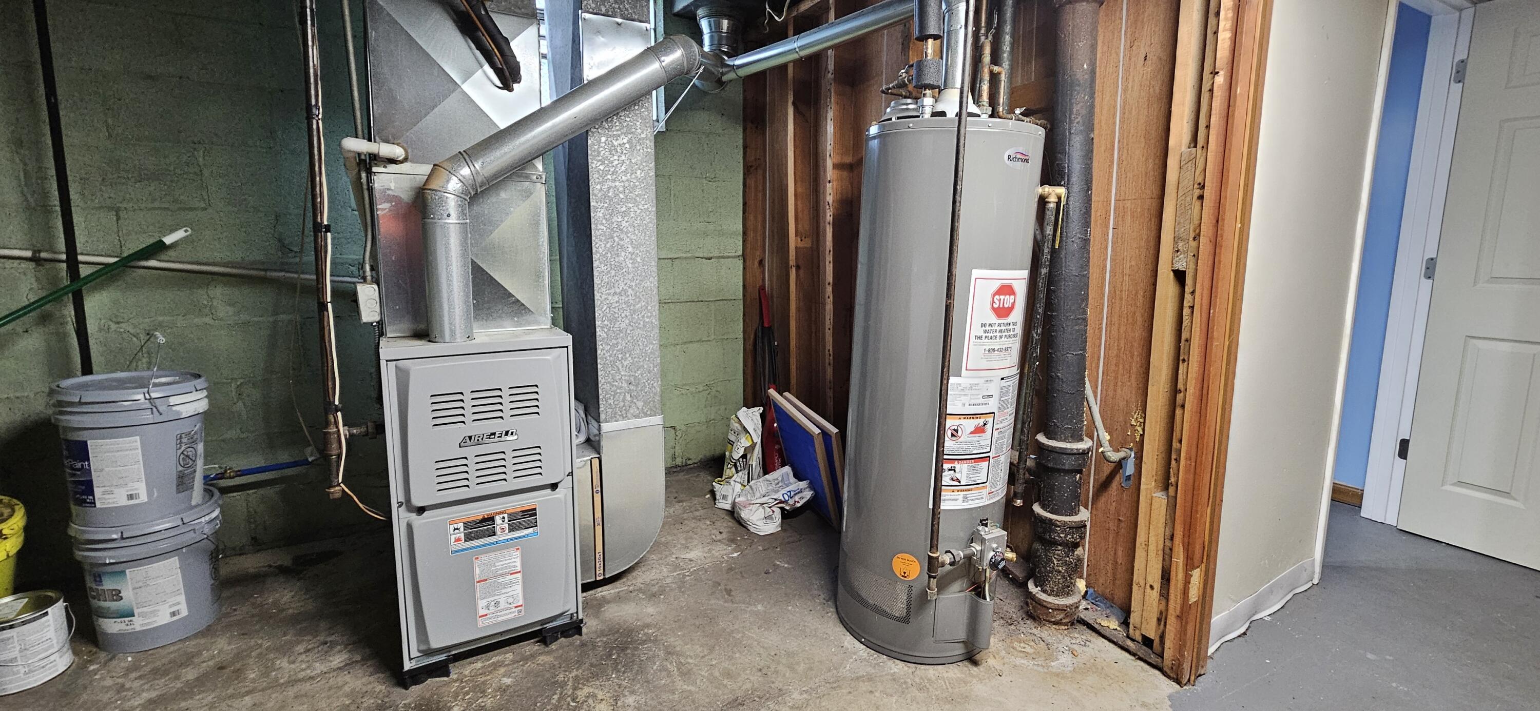 7419 Maple Avenue Gary, IN 46403 - Photo 72 of 93 a utility room with dryer and washer