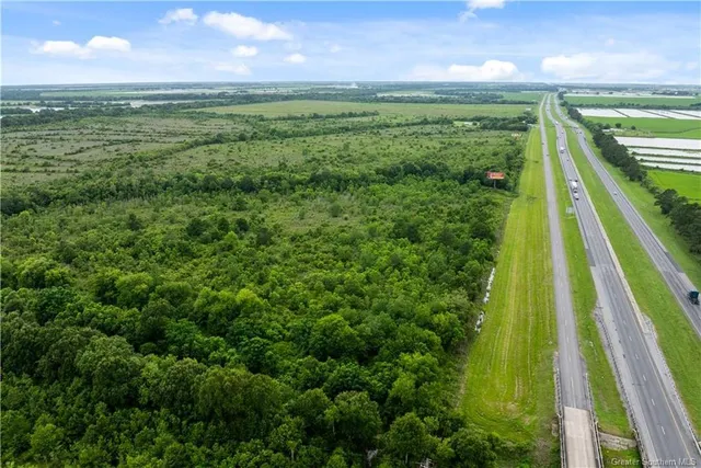 $895,500 | 0 I-10 S Frontage Road, Roanoke, LA 70581