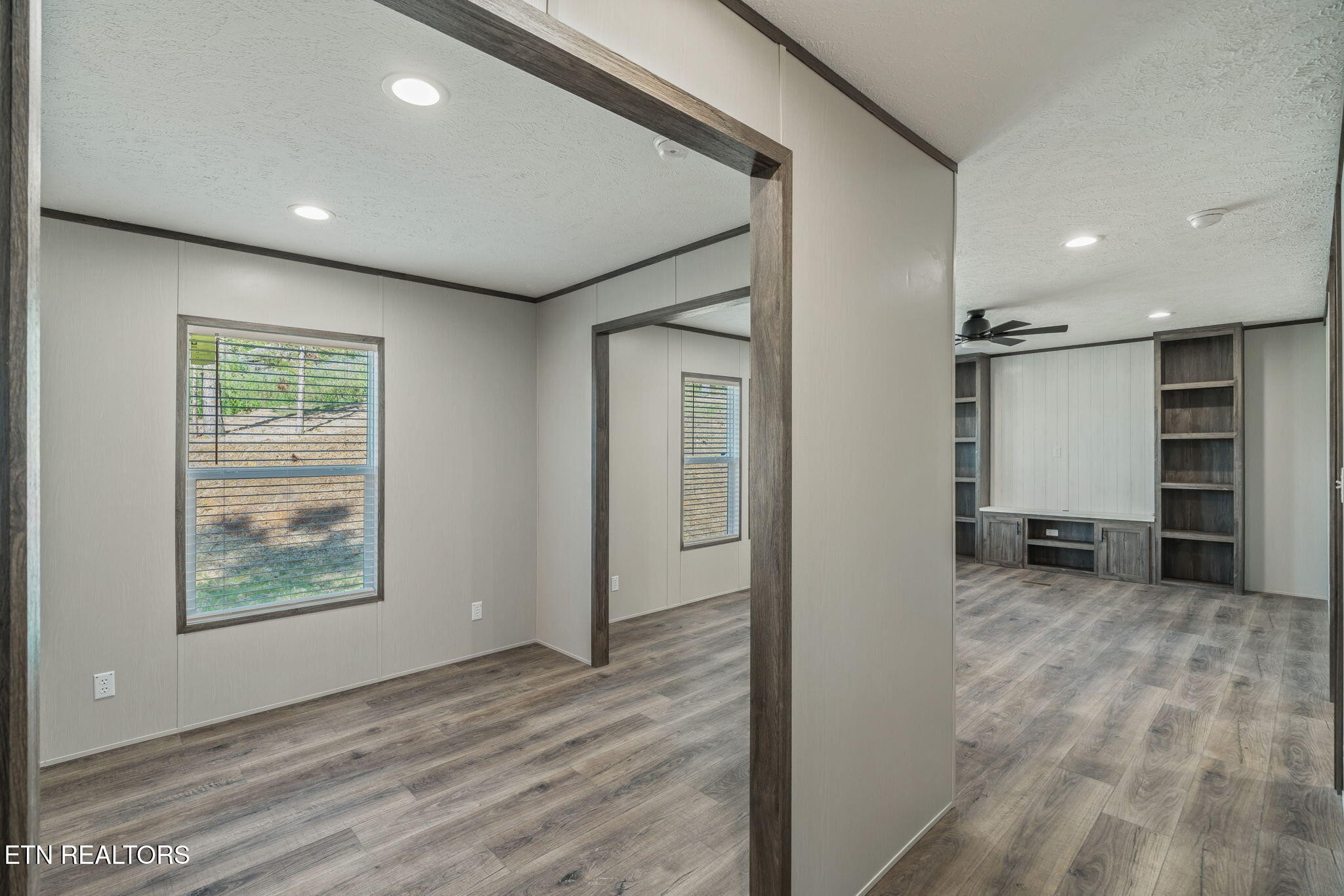 400 Matlock Trail Loudon, TN 37774 - Photo 34 of 50 a view of a room with furniture and window