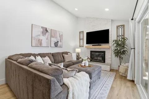 $1,399,888 | 456 Crosslees Drive, San Jose, CA 95111