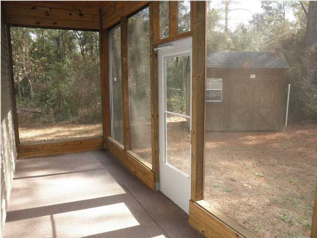 95 Miley Road Freeport, FL 32439 - Photo 14 of 19 Gallery Image 14