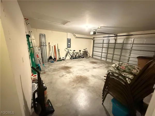 a view of a garage