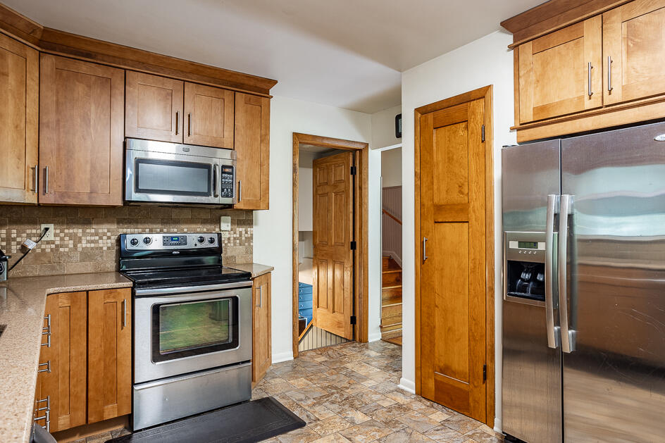 4666 Reynolds Road Jackson, MI 49201 - Photo 12 of 27 0N0A6139-HDR