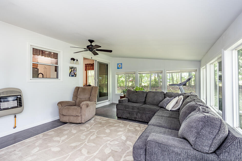 4666 Reynolds Road Jackson, MI 49201 - Photo 14 of 27 0N0A6147-HDR-Edit
