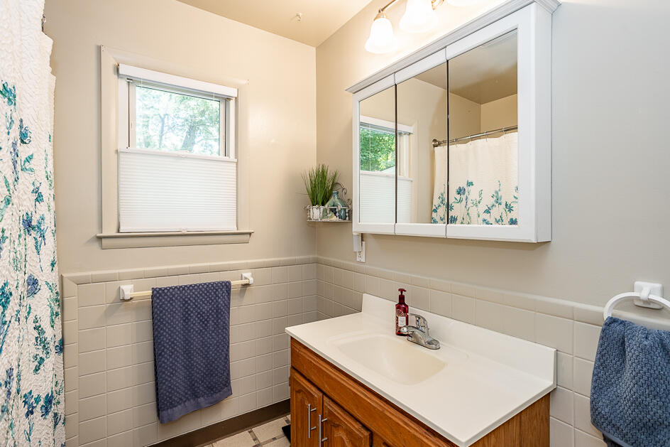 4666 Reynolds Road Jackson, MI 49201 - Photo 27 of 27 0N0A6121-HDR