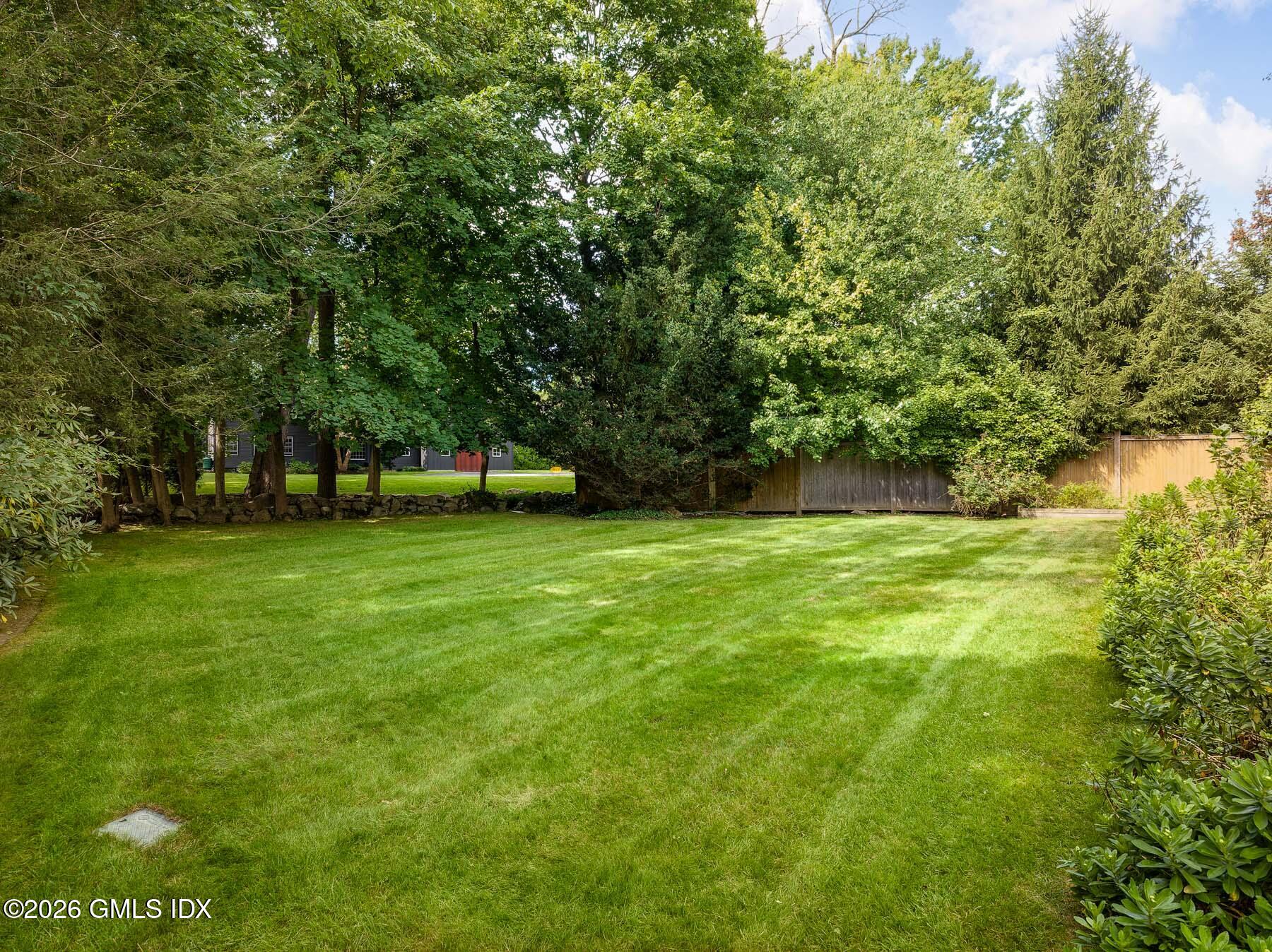 274 Riverside Avenue Riverside, CT 06878 - Photo 16 of 21 a view of green field