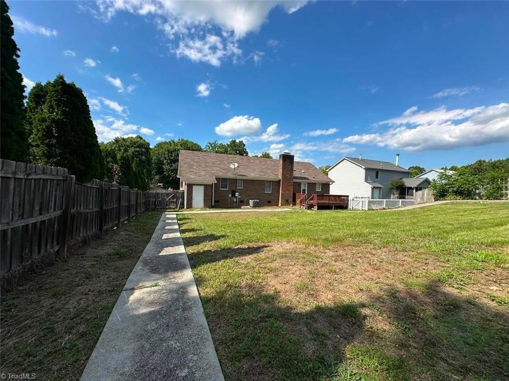 2308 Leeds Avenue High Point, NC 27265 - Photo 23 of 25