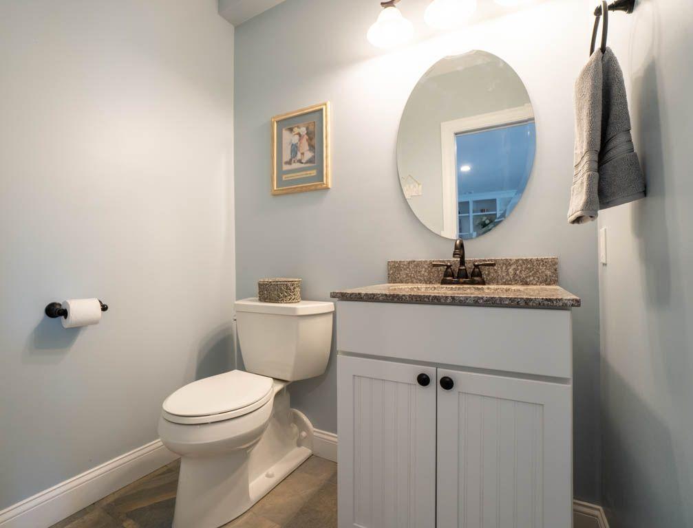 138 Middle Road Falmouth, ME 04105 - Photo 12 of 44 pic 35