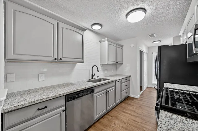 $2,200 | 22711 Smokey Hill Drive, Katy, TX 77450