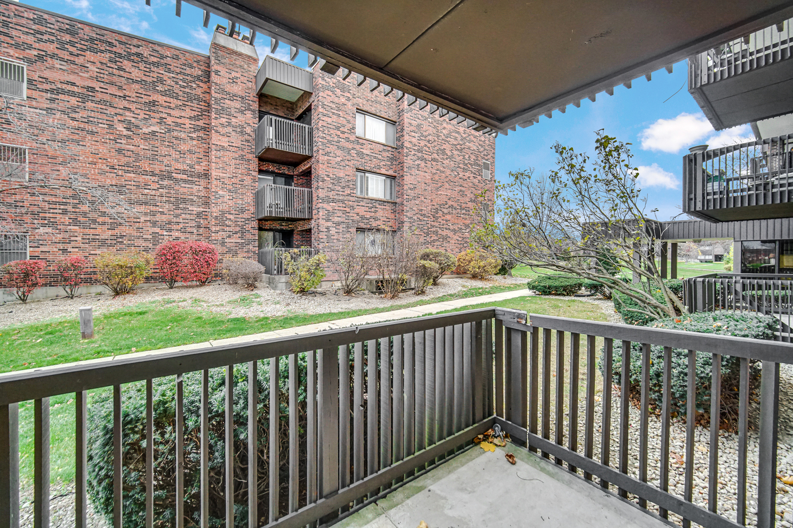 1502 Woodbridge Road, Unit 1E Joliet, IL 60436 - Photo 17 of 20 Gallery Image 17