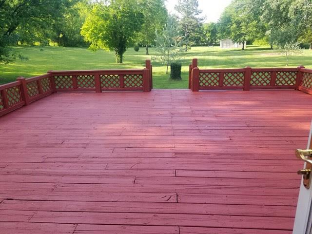 8462 Guthrie Road Cross Plains, TN 37049 - Photo 15 of 21 Deck has recently been stained! Perfect backyard for entertaining!