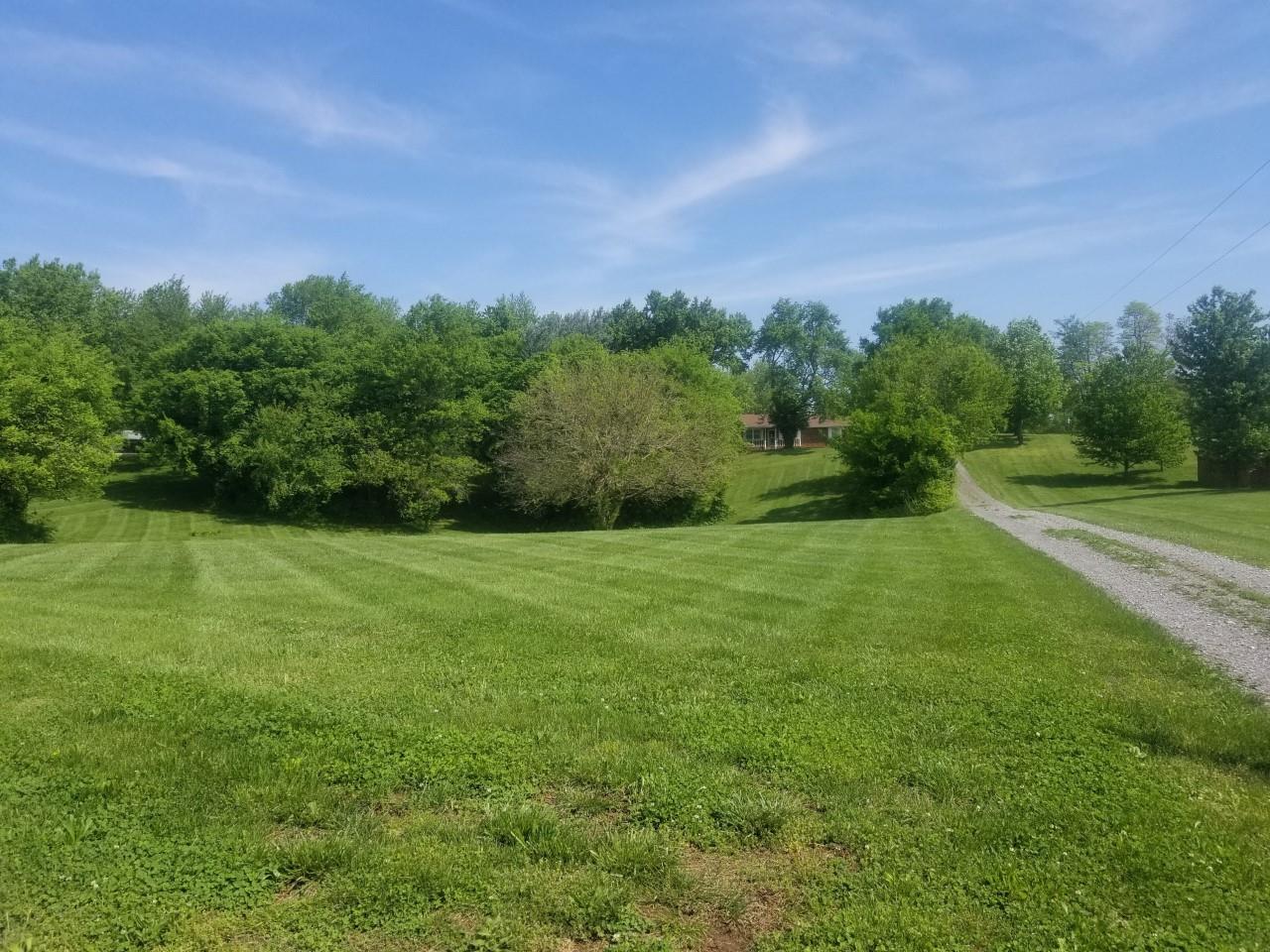 8462 Guthrie Road Cross Plains, TN 37049 - Photo 18 of 21 Privacy with convenience to I65!