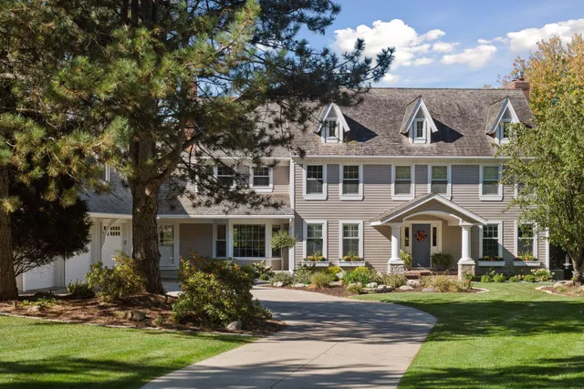 $2,400,000 | 28140 Boulder Bridge Drive, Shorewood, MN 55331