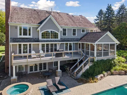 $2,400,000 | 28140 Boulder Bridge Drive, Shorewood, MN 55331