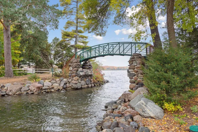 $2,400,000 | 28140 Boulder Bridge Drive, Shorewood, MN 55331