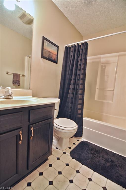5040 Springhouse Farm Road Winston-Salem, NC 27107 - Photo 11 of 17 Gallery Image 11