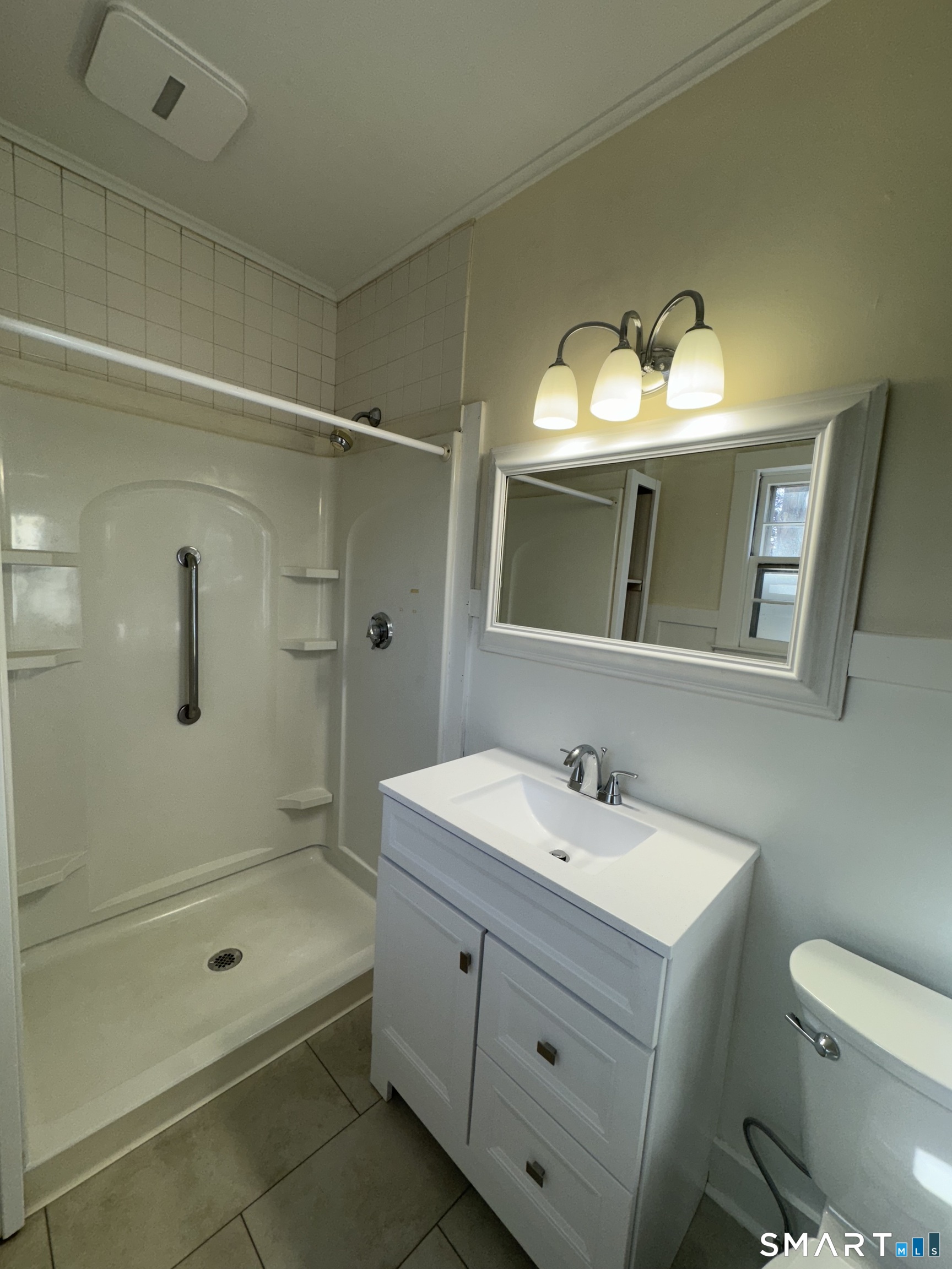 43-45 High Street Clinton, CT 06413 - Photo 8 of 28